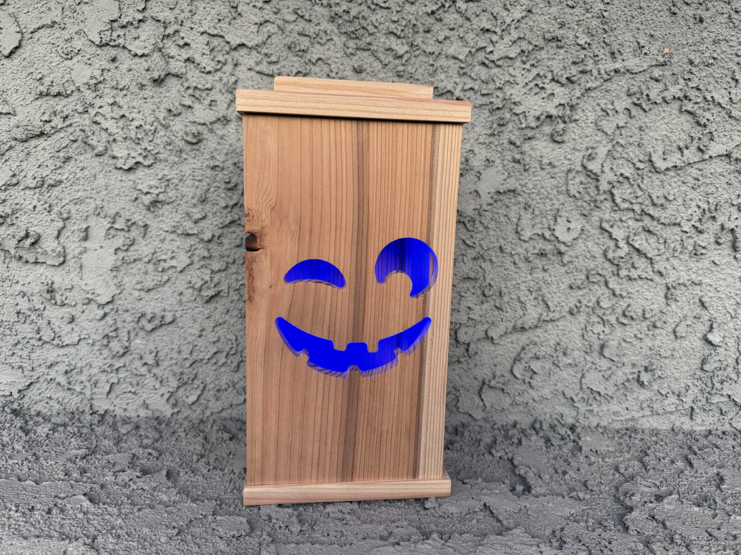 Cedar Wooden Lantern – Interchangeable Magnetic Faces - Image 5